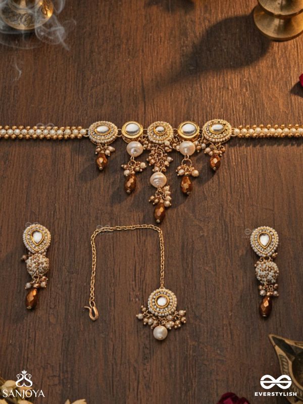 KANAKLEKHA - GOLDEN GLEAM- HANDCRAFTED KUNDAN SET WITH NECKPIECE, EARRINGS AND MAANGTIKA