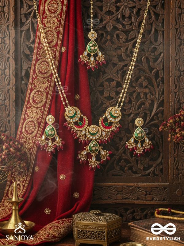 SINDURYA - SCARLET RAYS - GRAND CRESCENT KUNDAN SET WITH NECKPIECE, EARRINGS AND MAANGTIKA