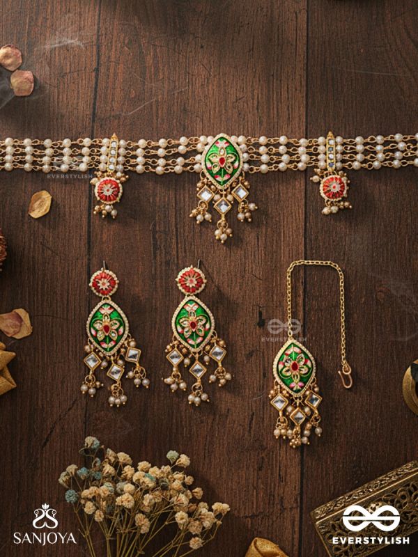 SHRINGARIKA - THE ADORNED ONE- ELEGANT KUNDAN SET WITH NECKPIECE, EARRINGS AND MAANGTIKA