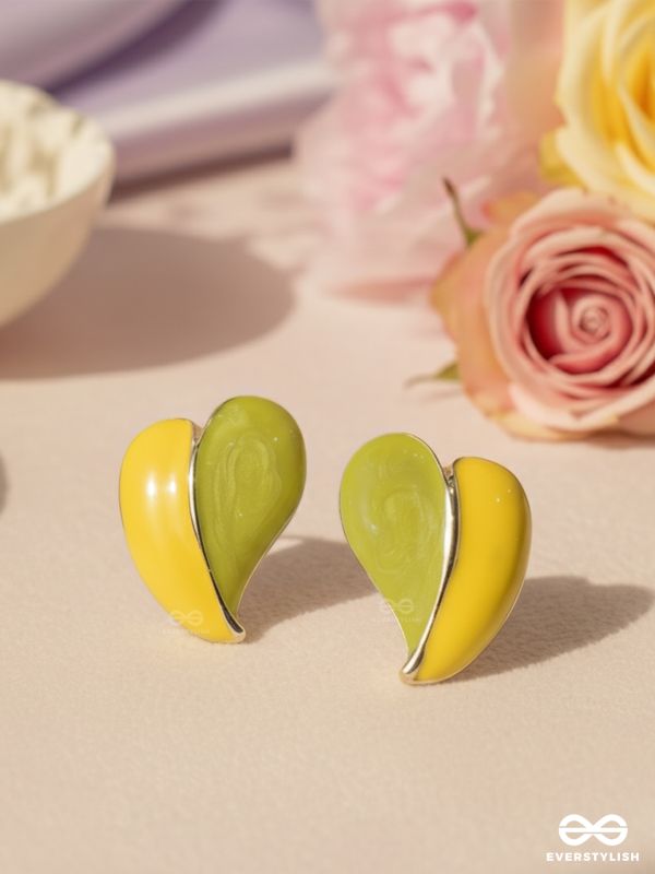 HONEY HEART – YELLOW ENAMEL HEART STUDS WITH GOLD TOUCH