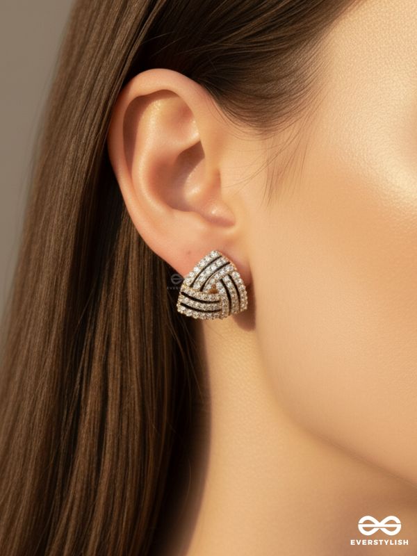 NIGHT GLIMMER – STUDDED TRIANGLE WITH BLACK ACCENTS