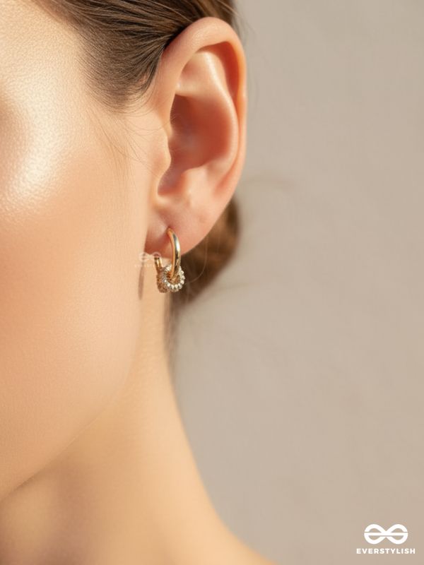 SPARKLE CIRCULET – CHARMING GOLD HOOP EARRINGS