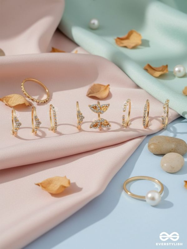 KNOTTED SPARK – GOLD & CRYSTAL RING SET