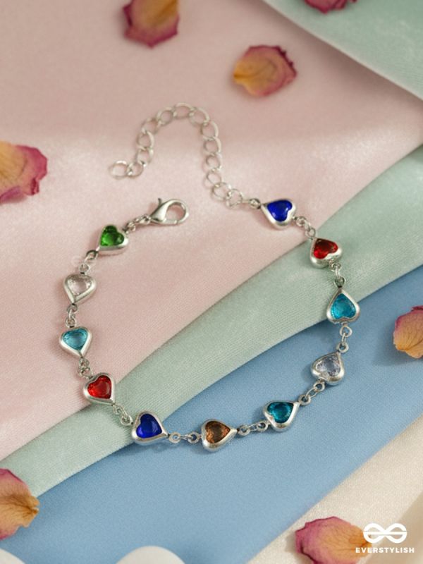 HAPPY HEARTS – MULTICOLOUR SILVER BRACELET