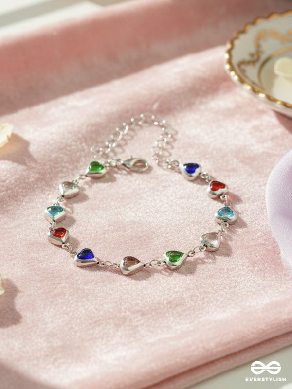 HAPPY HEARTS – MULTICOLOUR SILVER BRACELET