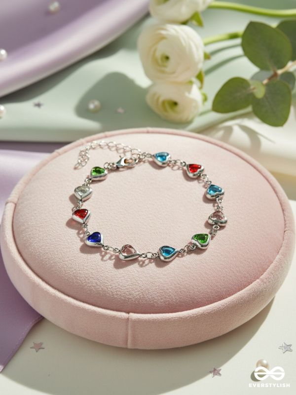 HAPPY HEARTS – MULTICOLOUR SILVER BRACELET