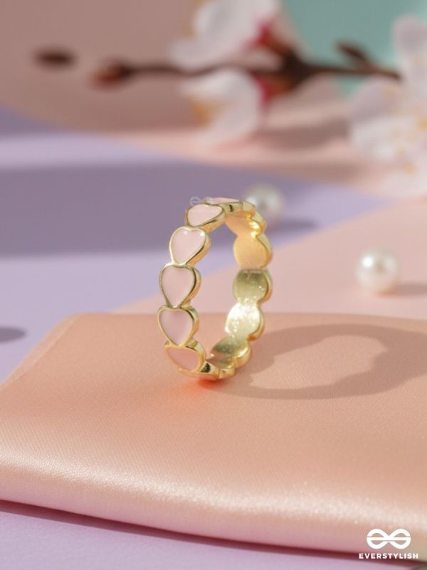 BLUSH HEARTS – ENAMELLED GOLD RING
