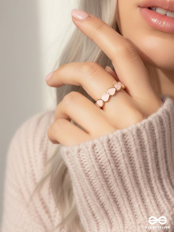 BLUSH HEARTS – ENAMELLED GOLD RING