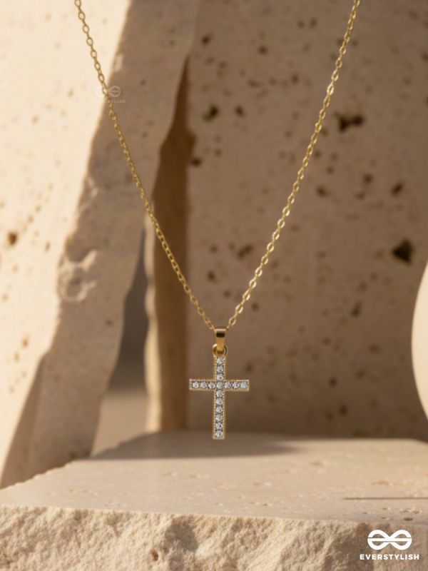 DIVINE LINE – CRYSTAL CROSS NECKLACE