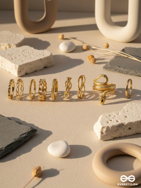 CHAOTIC CURVES – FUNKY GOLD RING SET