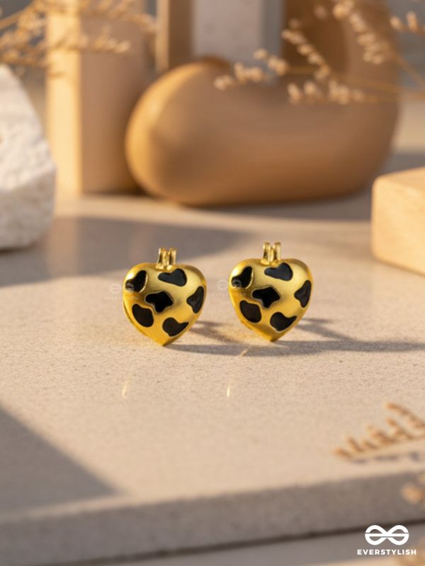 WILD AT HEART – LEOPARD HEART STUDS