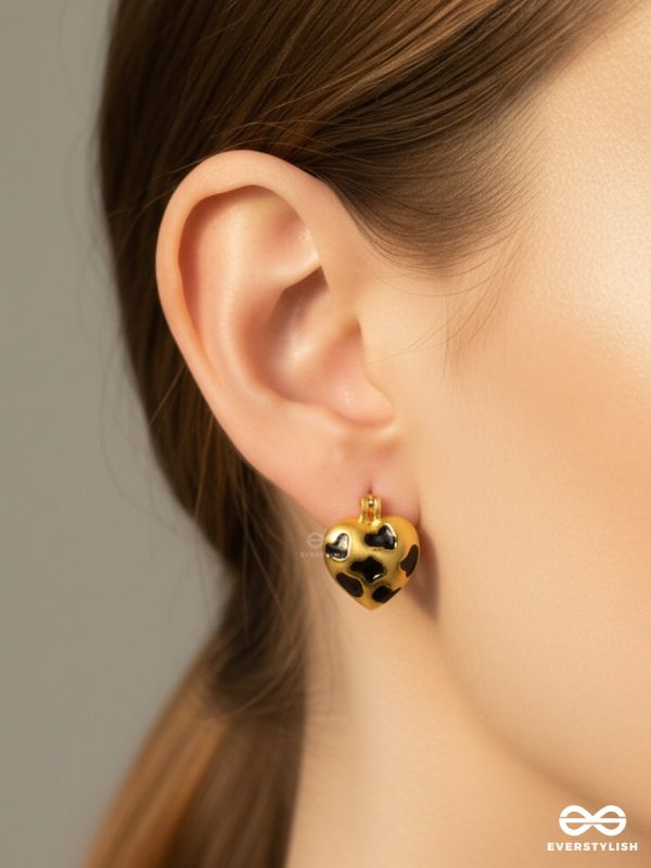 WILD AT HEART – LEOPARD HEART STUDS