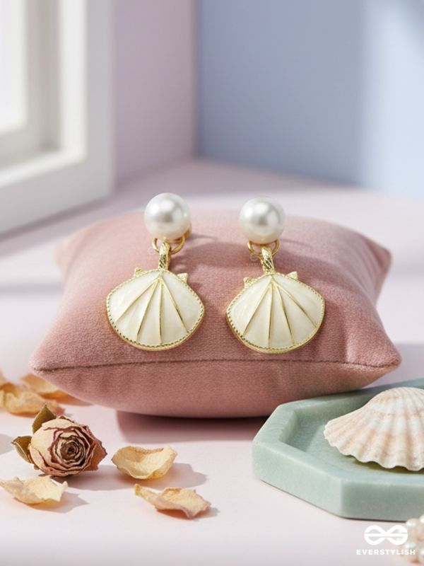 ISLA PEARL – IVORY SHELL DROP EARRINGS