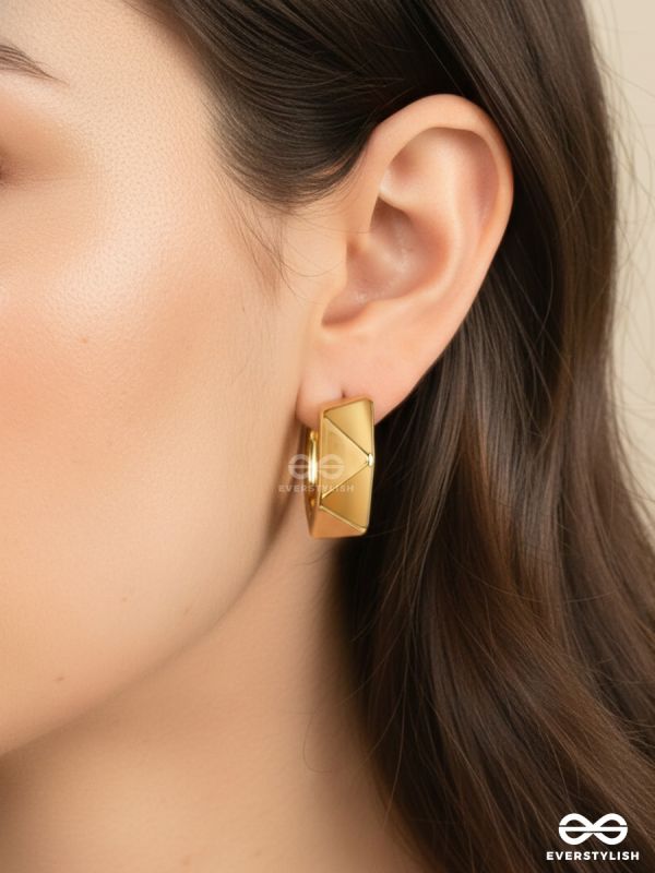 TRINKET TRIO – EVERYDAY GOLDEN EARRINGS SET