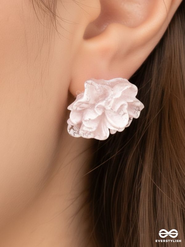 ROSEWHISPER – PETAL STUD EARRINGS