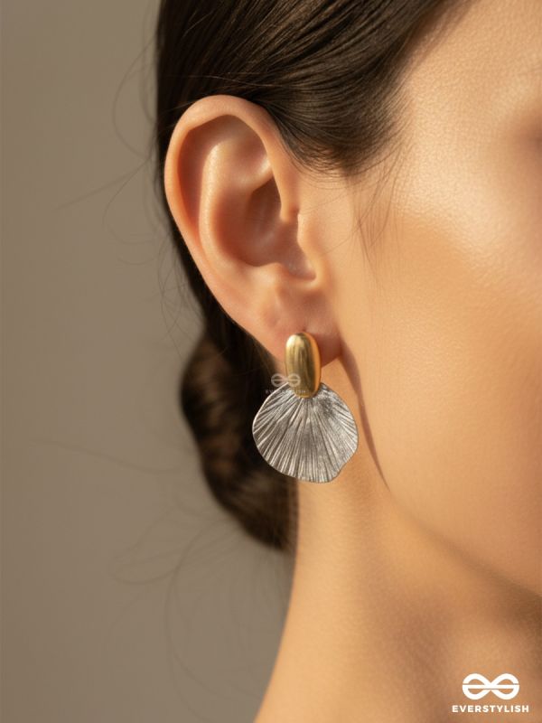 RIVIERA FAN – STATEMENT EARRINGS