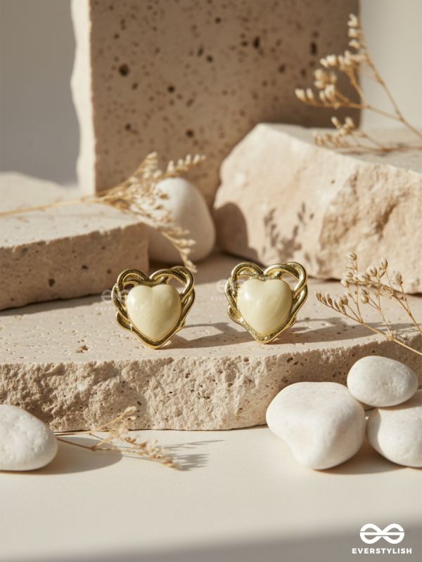 FRAMED IN LOVE – GOLD HEART STUDS