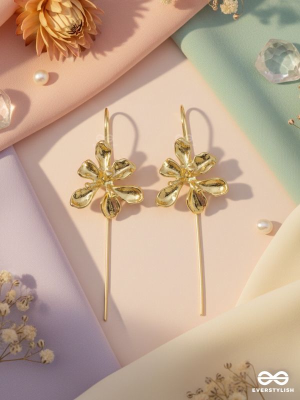BLOOM IN MOTION – GOLDEN THREAD EARRINGS