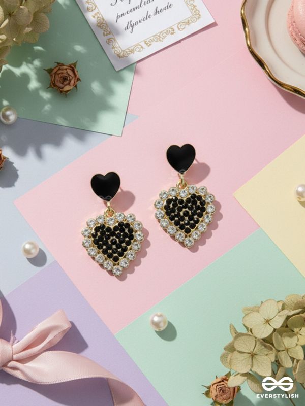 HEART OF NIGHT – CRYSTAL DROP EARRINGS