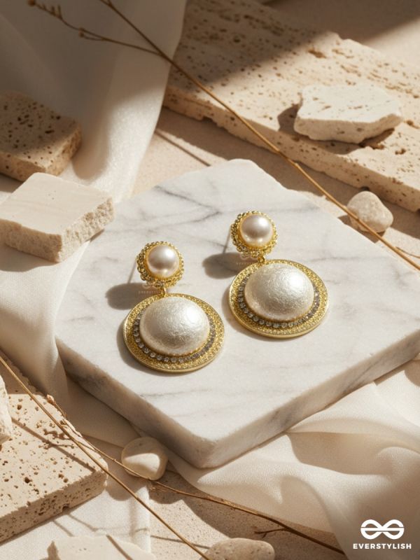 ROYAL MEDALLION – STATEMENT DROP EARRINGS