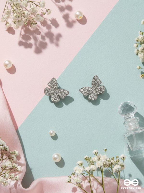 GLIMMER WINGS – CRYSTAL STUD EARRINGS