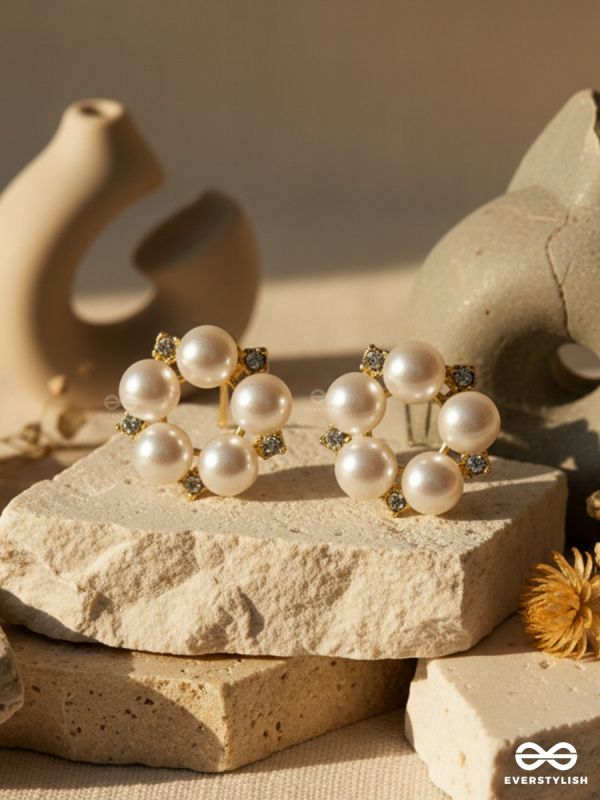 MAJESTIC IVORY – HALO PEARL EARRINGS