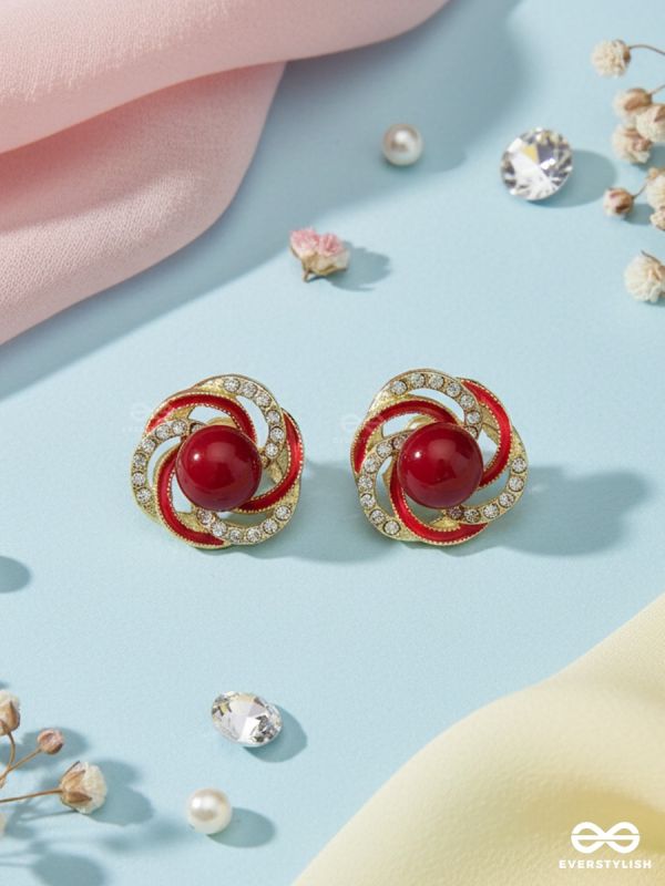 SCARLET REGENT – SWIRL STUD EARRINGS