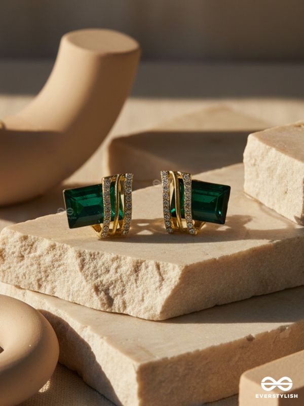 EMERALD EMPRESS – GLAM STATEMENT EARRINGS