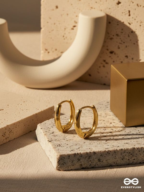 ICON LOOP – GOLDEN HOOP EARRINGS