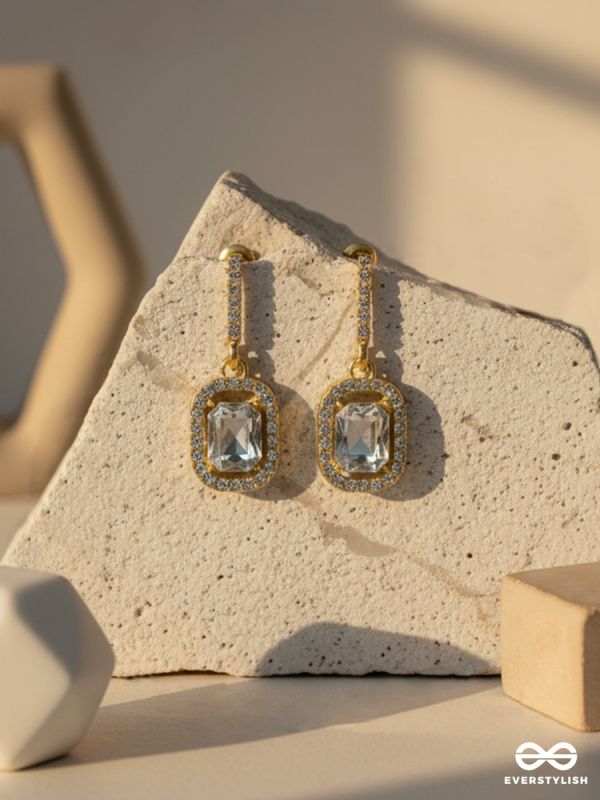 ARCADIA SPARK – POLISHED DANGLE EARRINGS