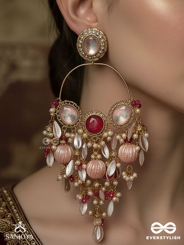 GULRANJINI – BLOSSOMS IN CELEBRATION – STATEMENT EARRINGS WITH PETAL-SHAPED STONES AND DELICATE HANGING DETAILS