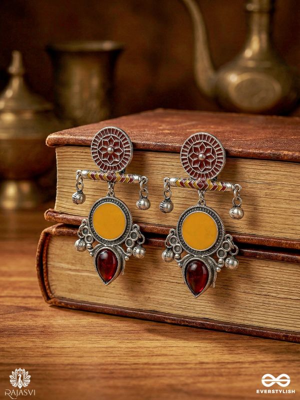 RUSTIC MEDAL – OXIDISED STONE DROP EARRINGS