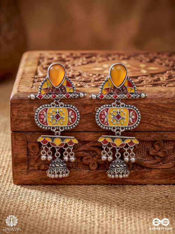 AMBAR BAALI – OXIDISED EARRINGS WITH GEM STUD AND ORNATE PANEL DROP