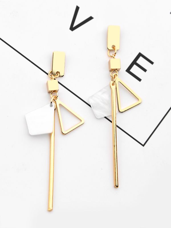The Playfully Elegant Dangling Earrings - Golden-White