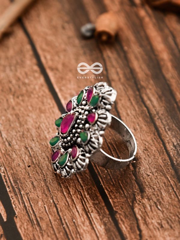 The Meryl Ring (Adjustable) - Ruby-Emerald - The Embellished Oxidised Collection