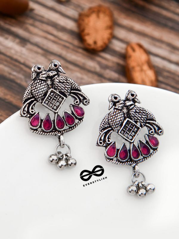 The Vintage Artwork - Hot Pink - The Embellished Oxidised Collection