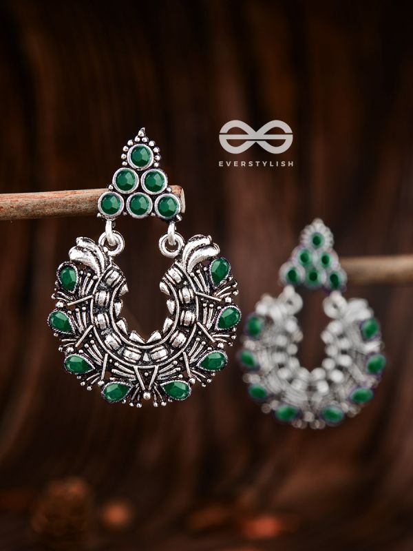 An Intricate Shimmer (Emerald Green) - The Embellished Oxidised Collection