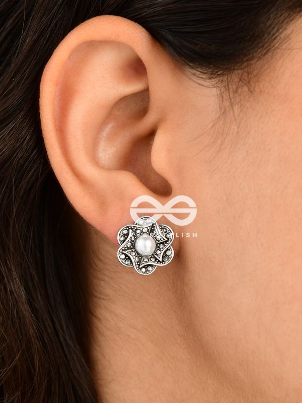 The Oxidised Pearly Flower Tiny Trinket Earrings