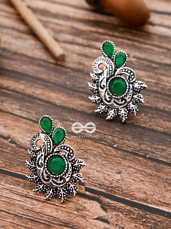 The Vintage Motif Studs - Emerald Green - The Embellished Oxidised Collection