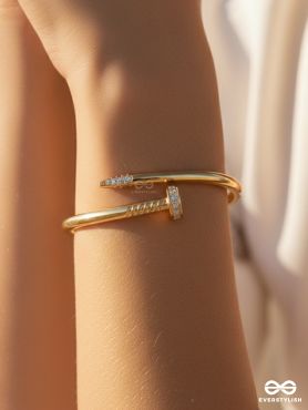 AURA SPIKE – NAIL BANGLE STAINLESS STEEL ANTI-TARNISH GOLD BRACELET