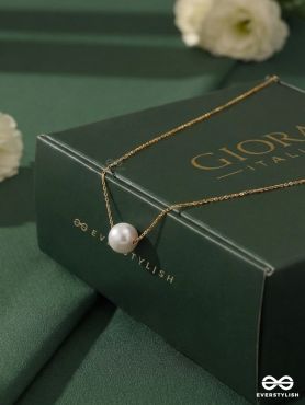 IVORIA – STAINLESS STEEL 18K GOLD PLATED ANTI-TARNISH PEARL NECKLACE