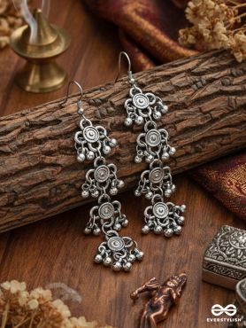 The Boho Playfulness - Layered Dangling earrings 