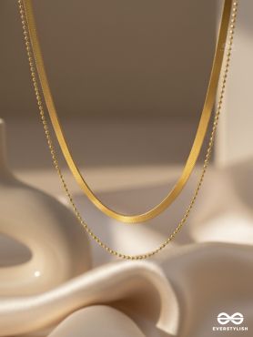 The Woman of Elegance - Golden Multilayered Neckpiece