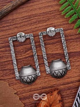 The Dangling "Matka" - Oxidised Boho Earrings