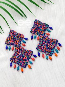 THE ROYAL GLAMOUR - EMBROIDERED PEARL STATEMENT EARRINGS ( MULTICOLOR)