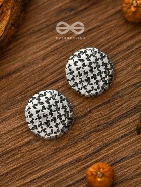 Little Carved Star Buttons - Tiny Trinket Earrings