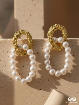 Sun n Moon- Golden Pearl Earrings