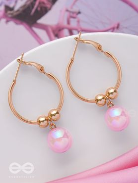 THE PINK CHAMPAGNE - GOLDEN HOOP EARRINGS