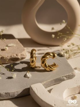 Dreamer'S Luster - Statement Golden Earrings