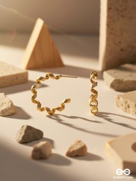 Twisted Curves - Golden Earrings